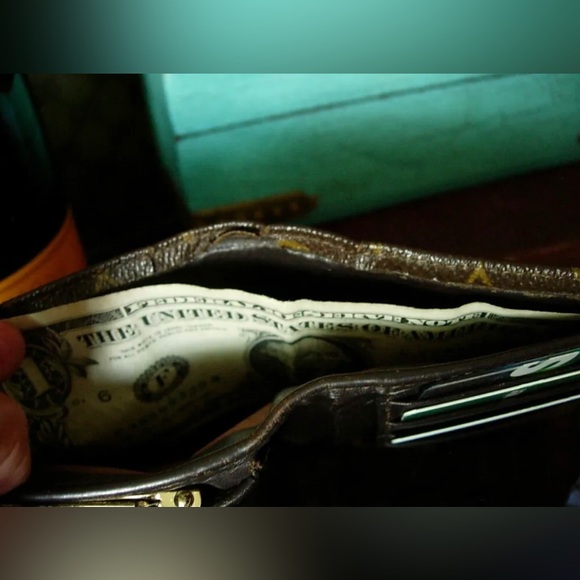 RARE Vintage LOUIS VUITTON Saks Fifth FC French Co Kisslock Coin Wallet Case LV - Picture 3 of 11